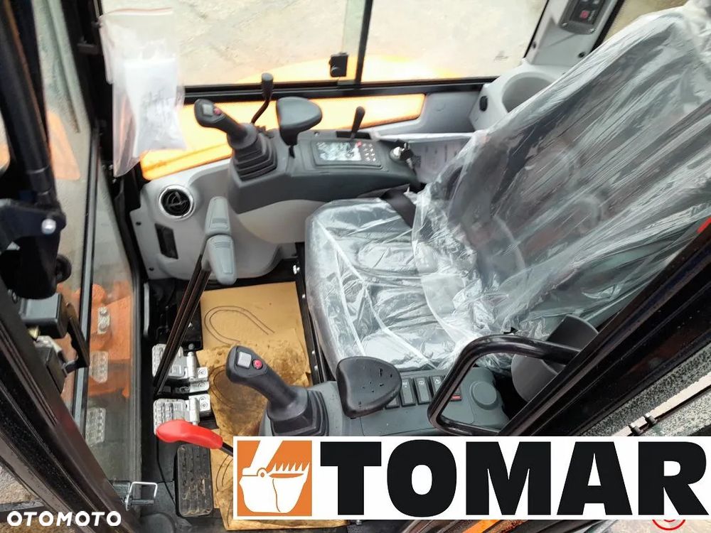 Lonking CDM6025 - 23