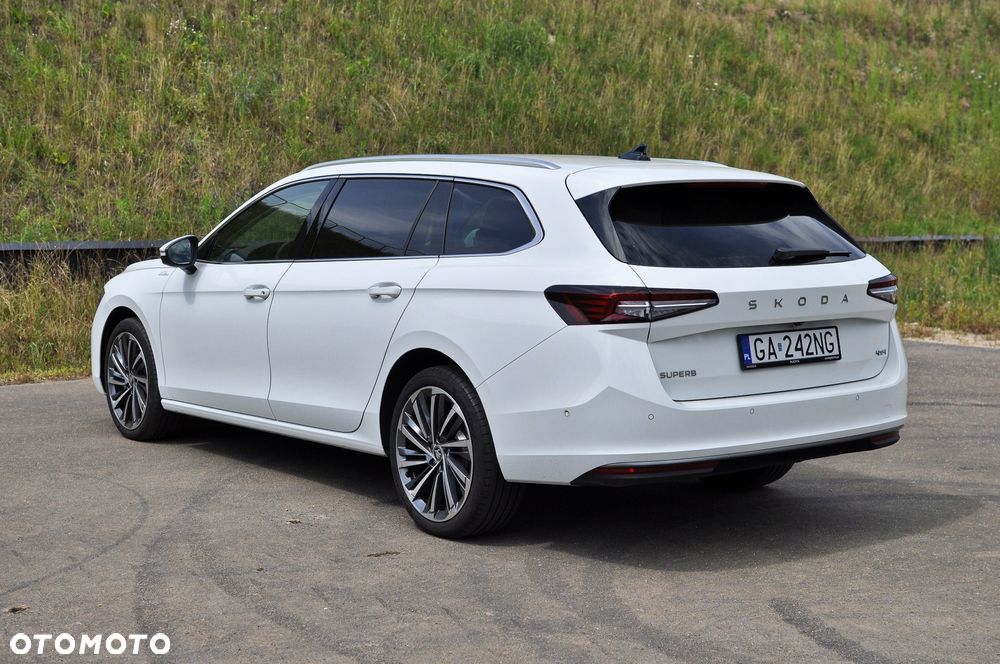 Skoda Superb 2.0 TDI SCR 4x4 L&K DSG - 7