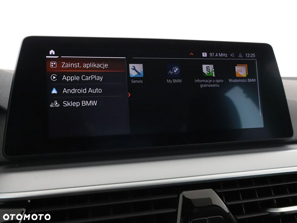BMW Seria 5 520d mHEV - 28