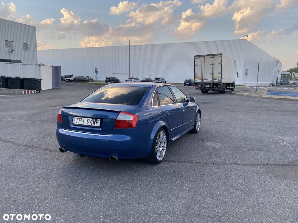 Audi A4 - 9