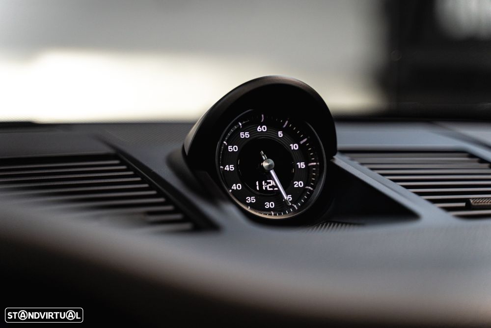 Porsche 911 (992) Carrera 4 PDK - 13