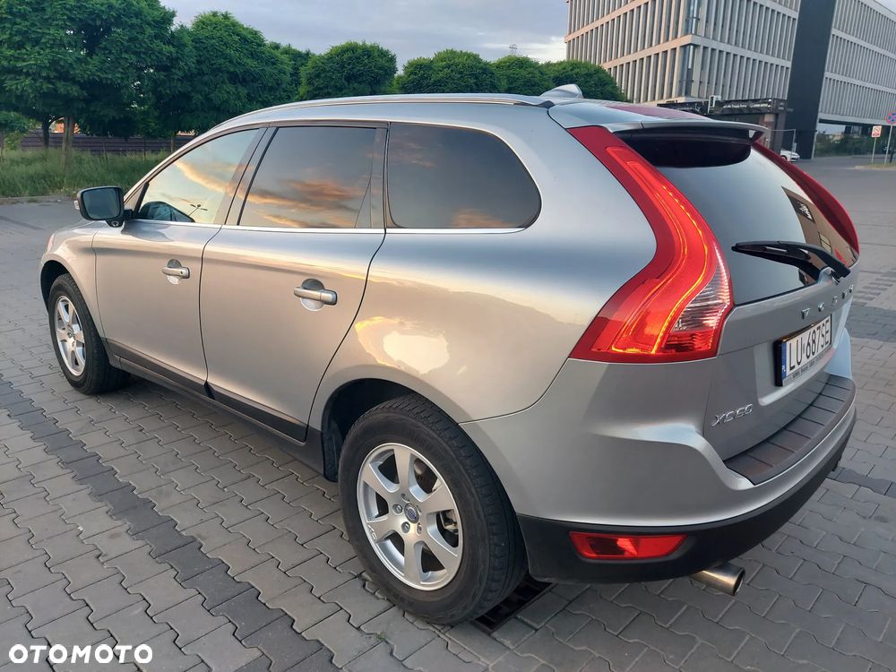Volvo XC 60 - 4