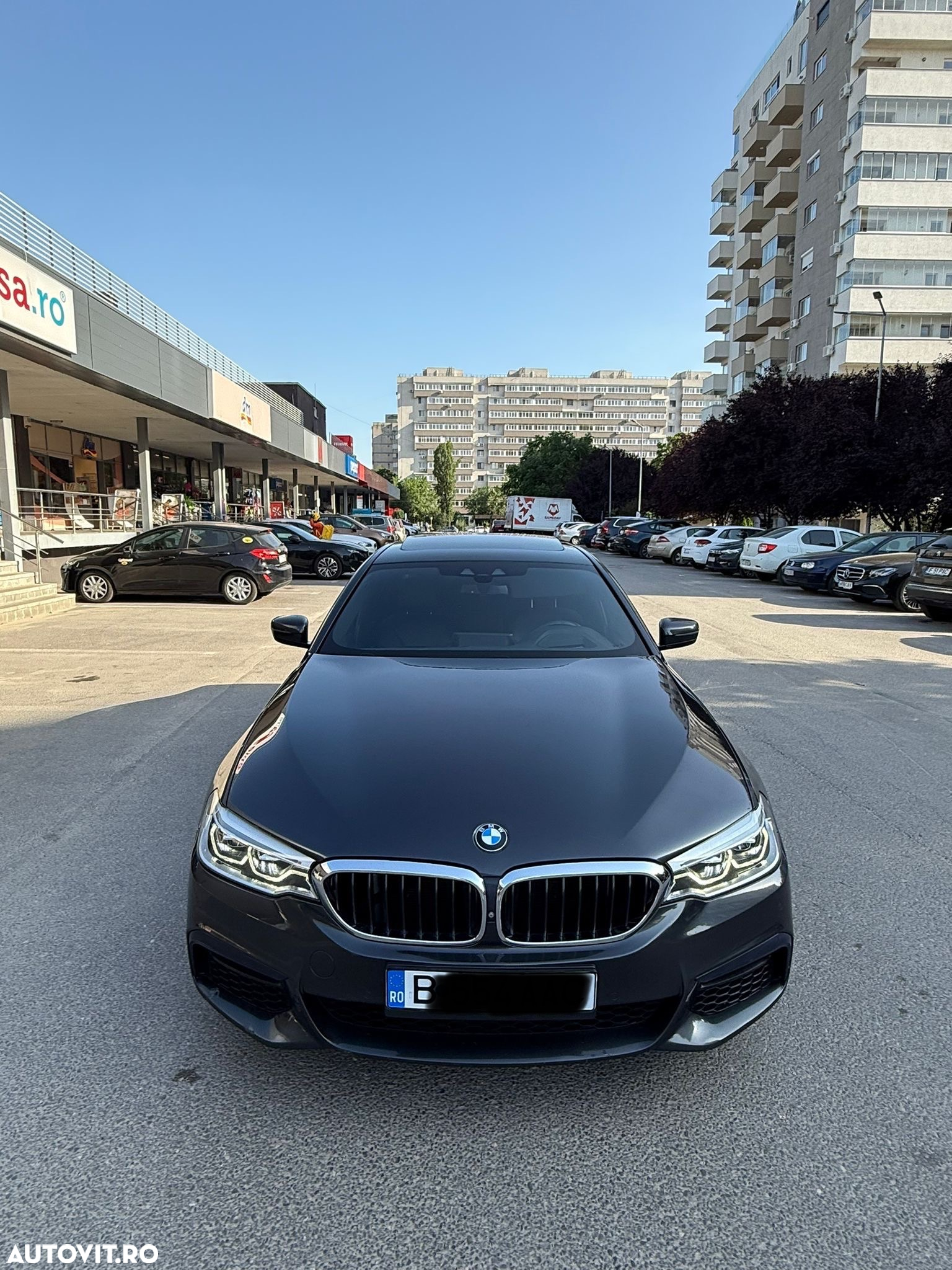 BMW Seria 5 520d xDrive AT - 2