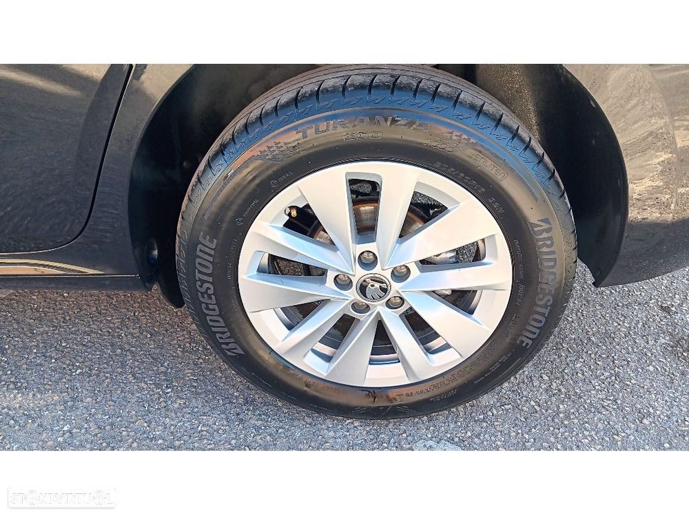 Skoda Kamiq 1.0 TSI DSG - 27