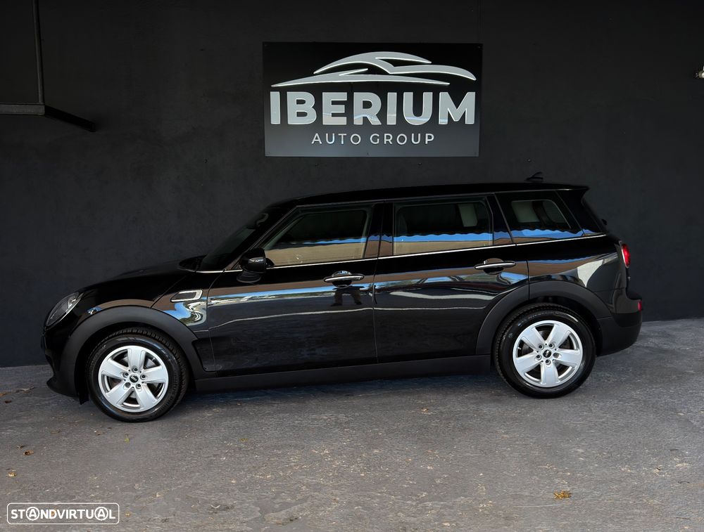MINI Clubman Cooper Essential - 5