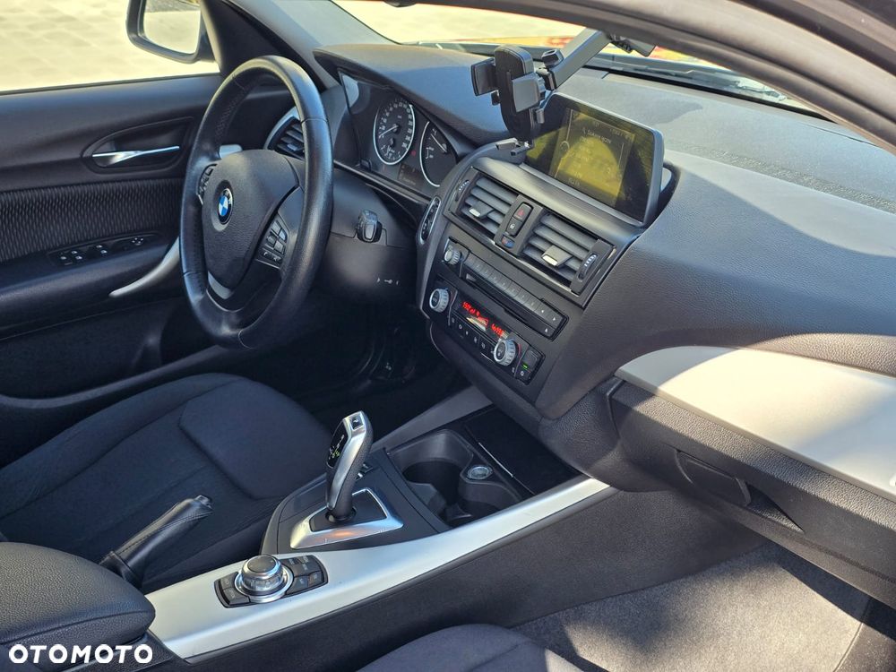 BMW Seria 1 118d - 27