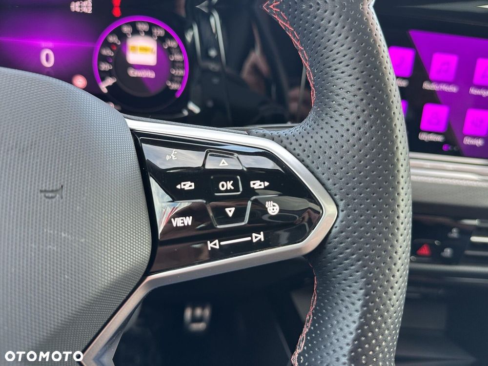 Volkswagen Golf 2.0 TSI GTI DSG - 17