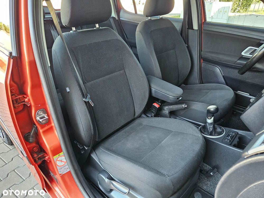 Skoda Fabia 1.2 HTP Cool Colour Edition - 7