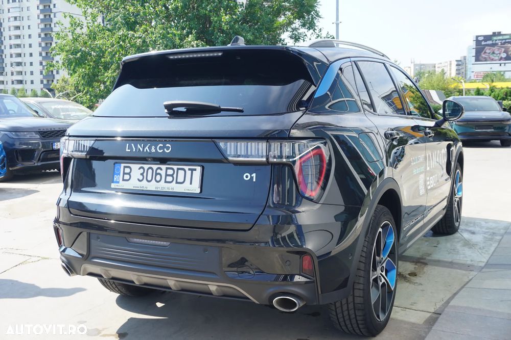 Lynk&Co 01 - 6