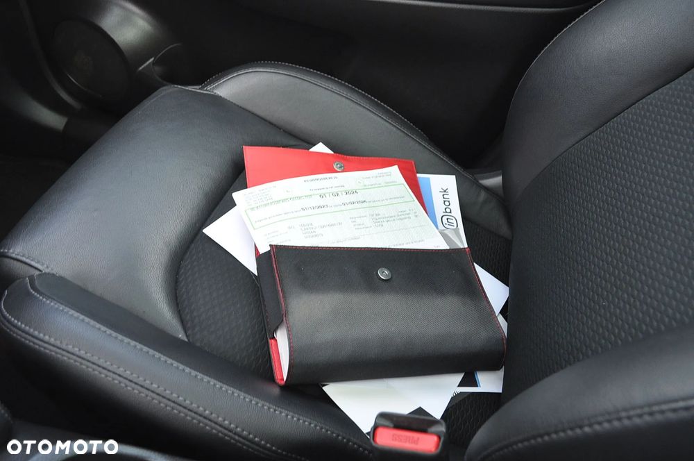 Nissan Qashqai 1.3 DIG-T N-Connecta EU6d - 30