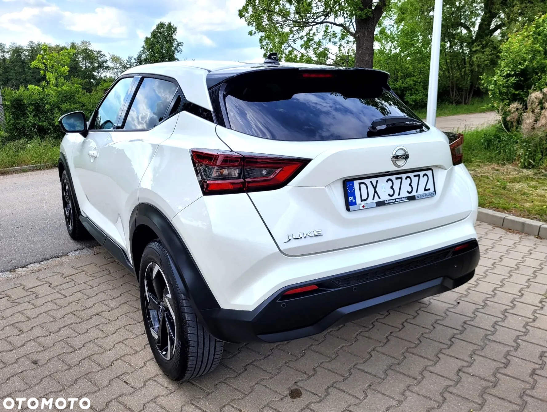 Nissan Juke 1.0 DIG-T N-Connecta - 9