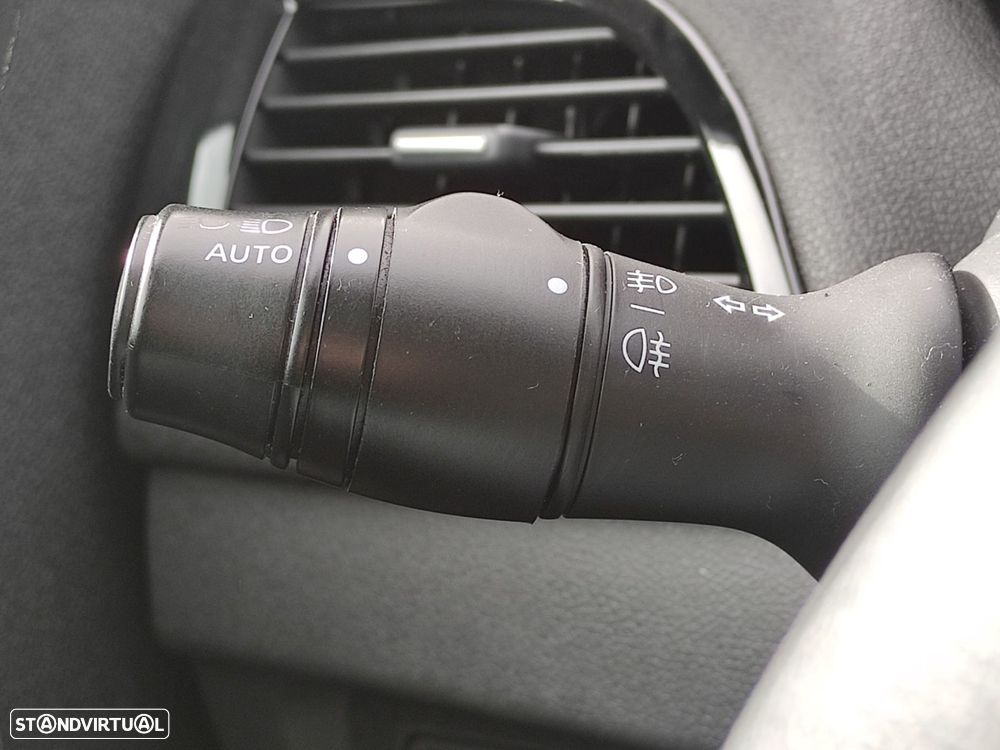 Renault Mégane 1.5 dCi Bose Edition - 17