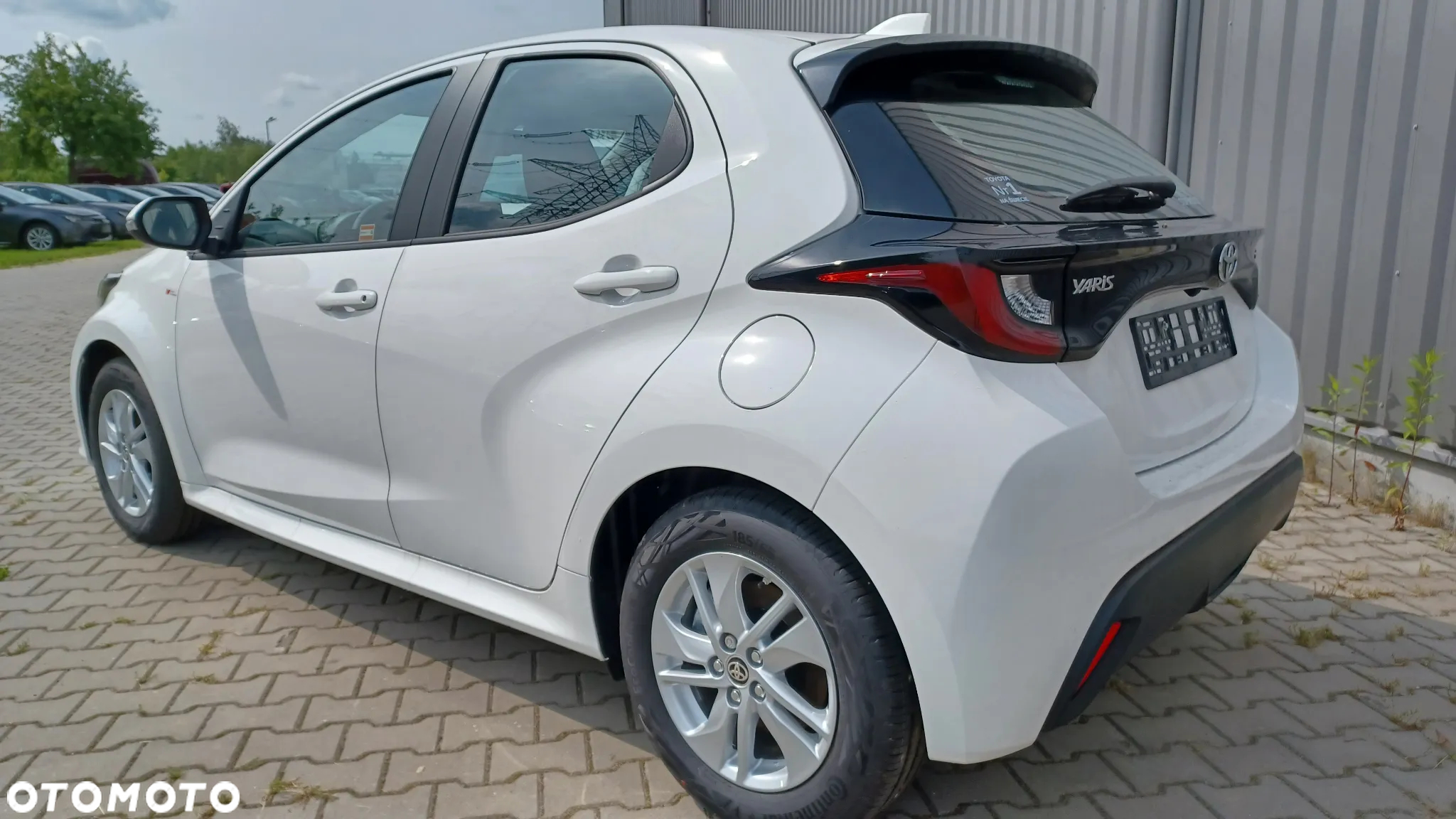 Toyota Yaris - 6