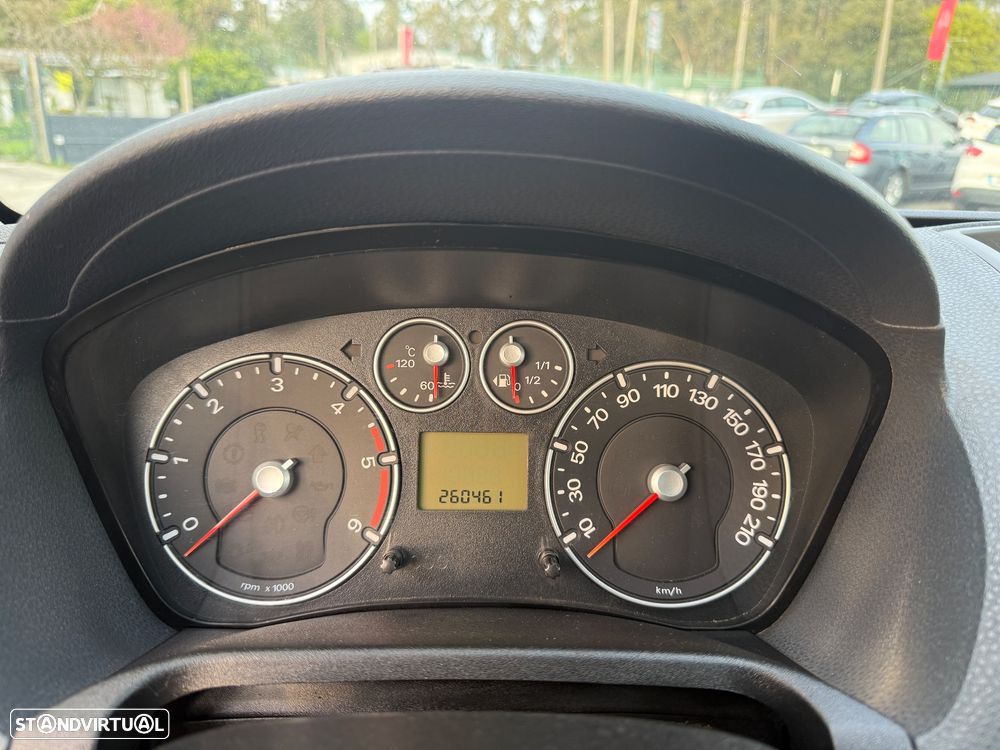 Ford FIESTA 1.4 TDCI SPORT VAN - 8