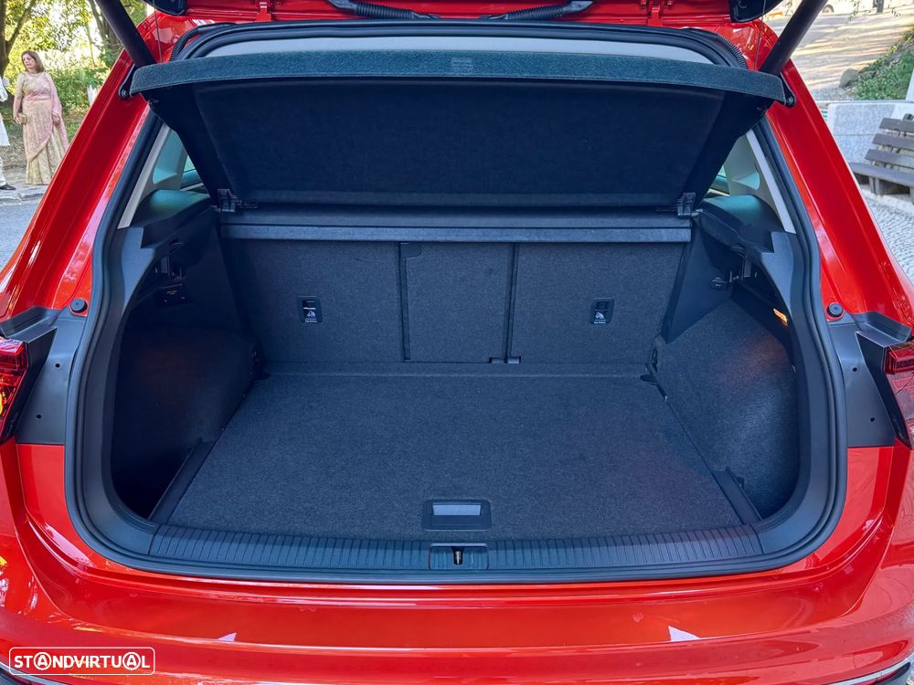 VW Tiguan 2.0 TDI Highline DSG 4Motion - 19