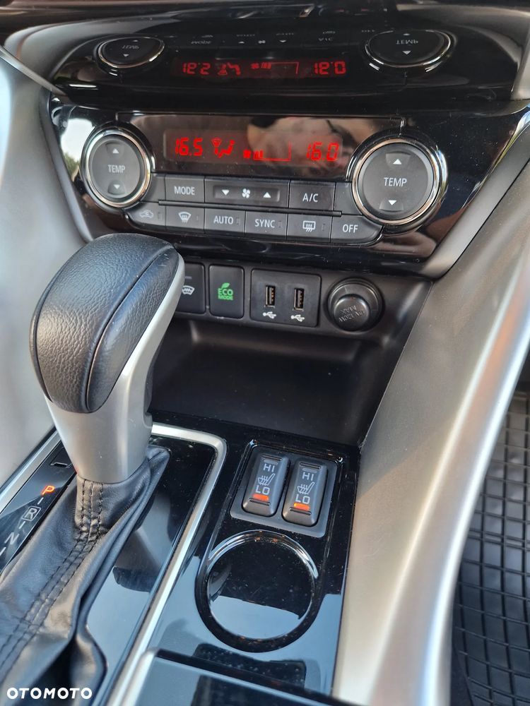 Mitsubishi Eclipse Cross 1.5 T-MIVEC ClearTec CVT 2WD Diamant Edition - 15