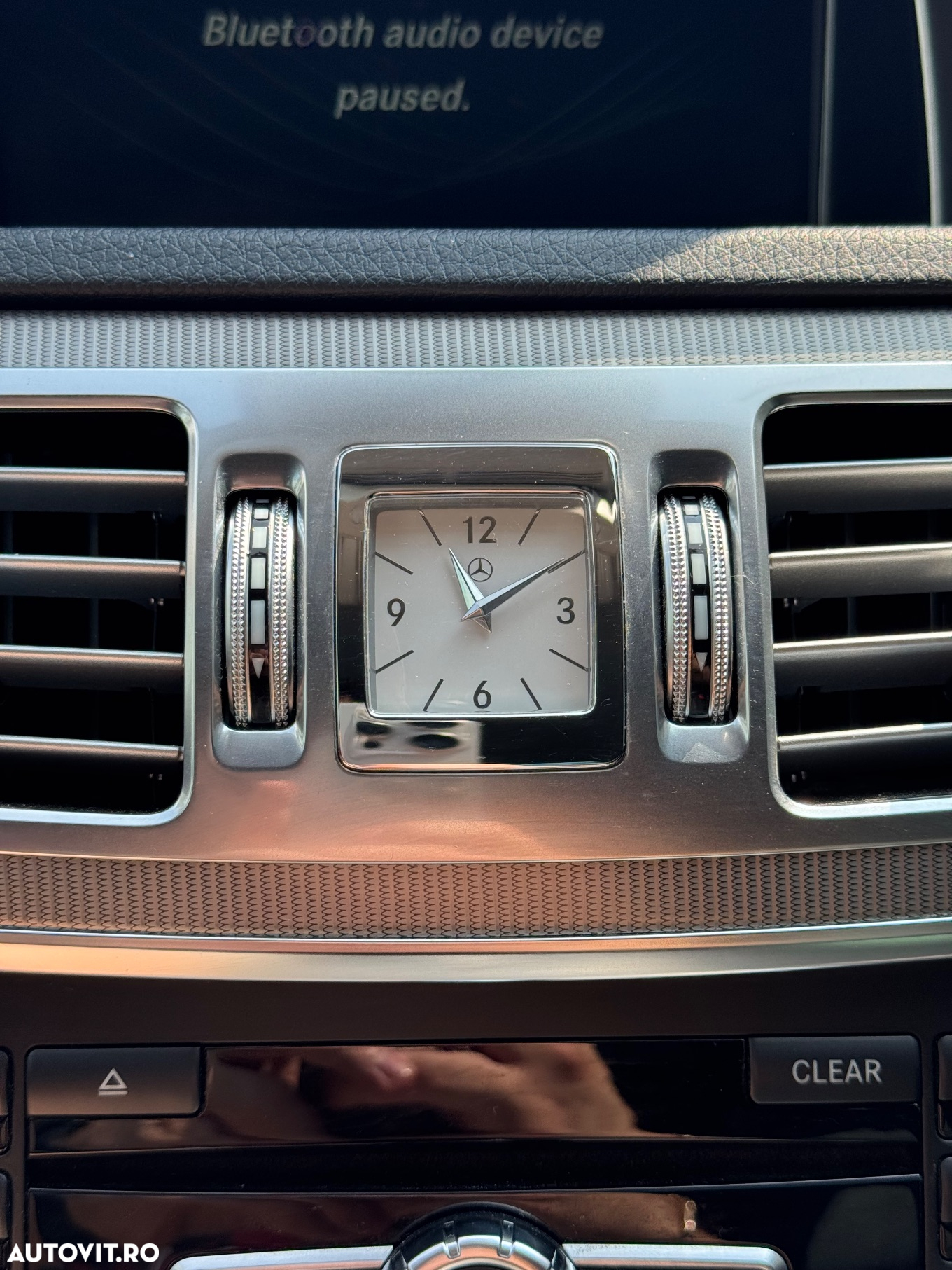 Mercedes-Benz E 300 T BlueTEC HYBRID 7G-TRONIC - 28