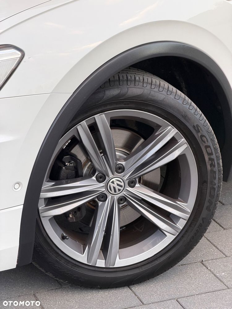 Volkswagen Tiguan 2.0 TSI 4Mot R-Style DSG - 32