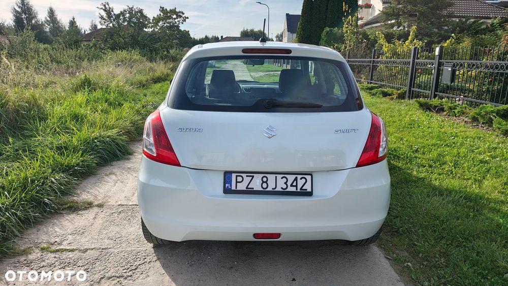 Suzuki Swift - 6