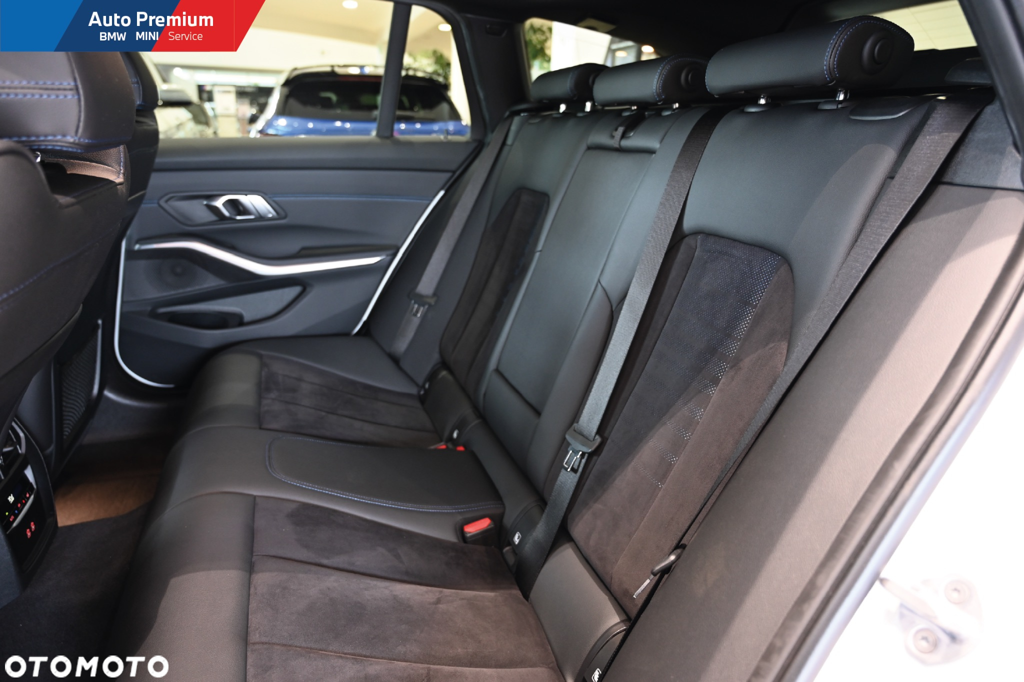 BMW Seria 3 320d Touring xDrive M Sport - 14