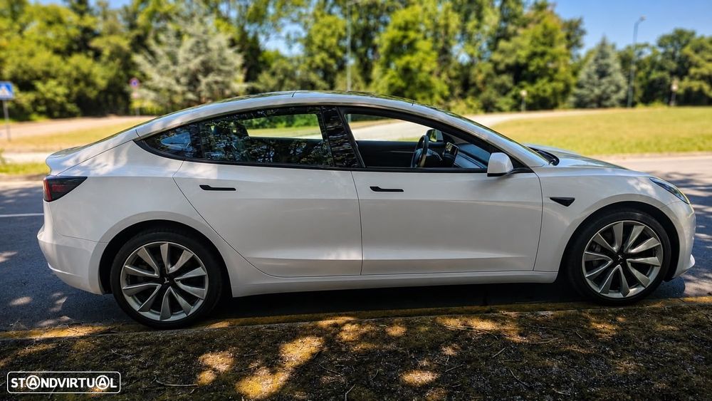 Tesla Model 3 Long Range Tração Integral - 32