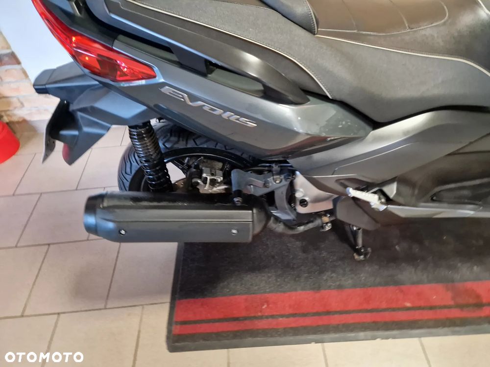 Yamaha X-max - 33