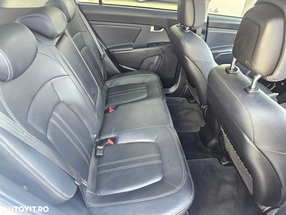 Kia Sportage 2.0 CRDI 184 4WD Automatik Fifa World Cup Edition - 10