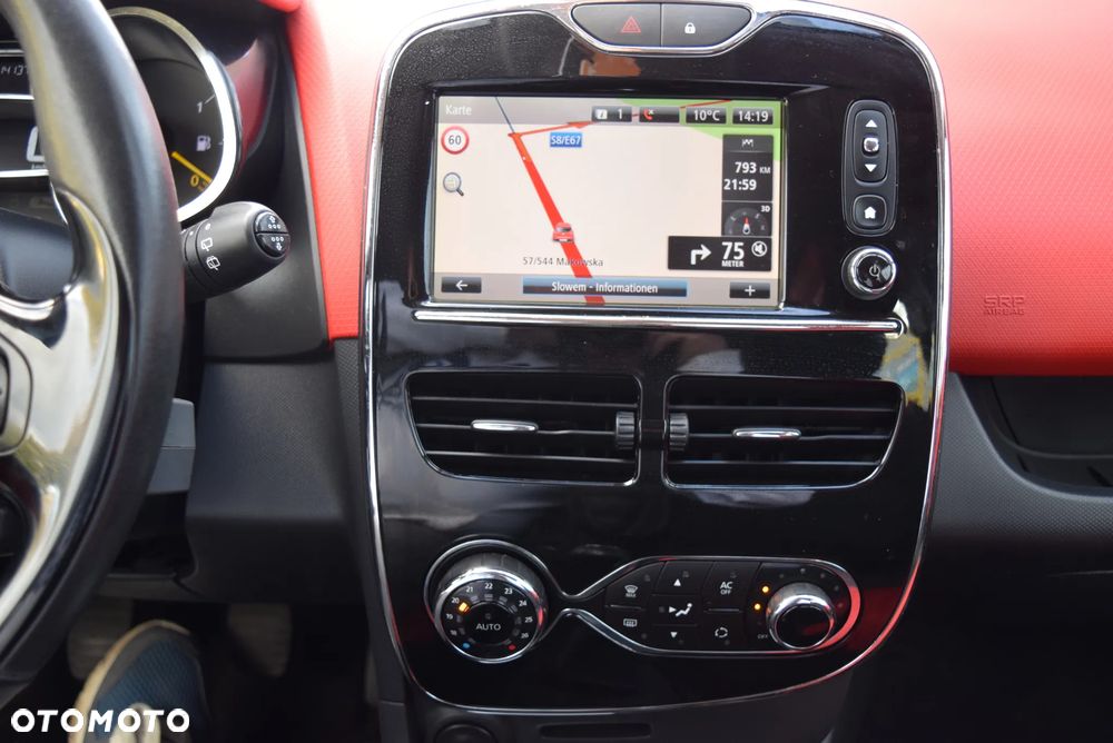 Renault Clio TCe 90 Paris - 20