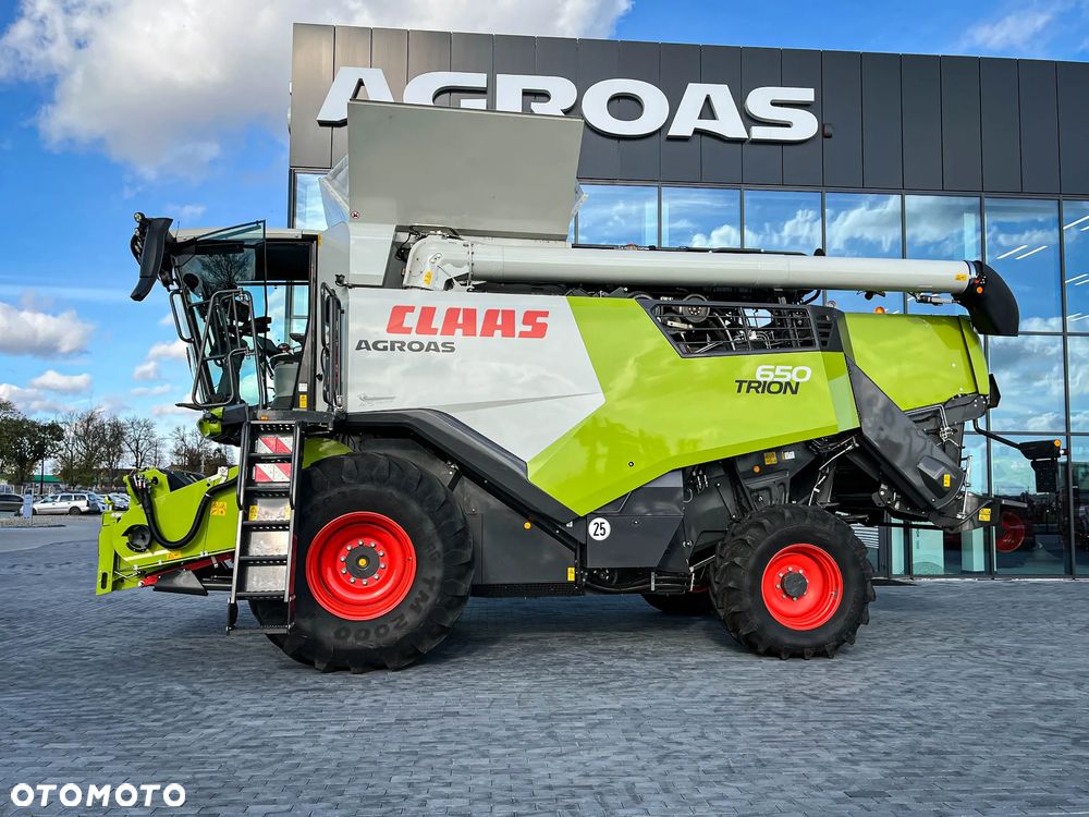 Claas TRION 650 - 2