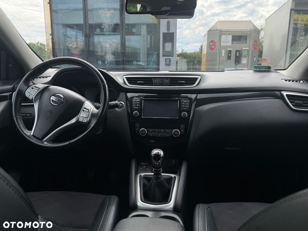 Nissan Qashqai 1.5 dCi Tekna - 14