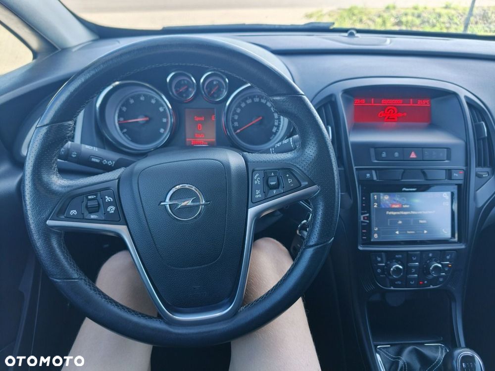 Opel Astra - 24