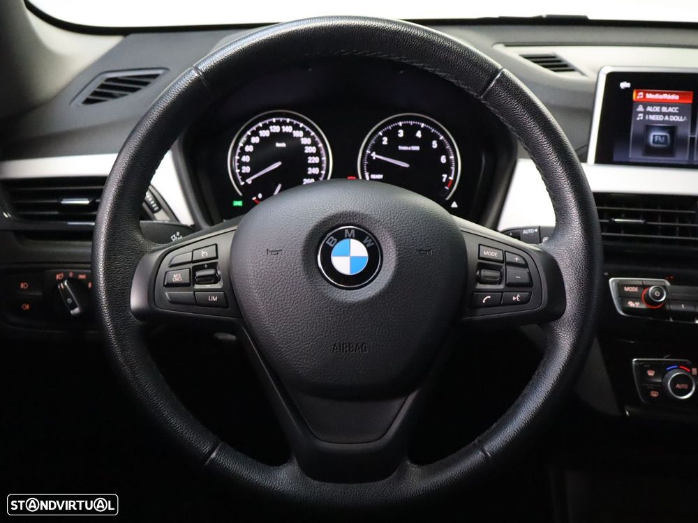 BMW X1 25 e xDrive - 13