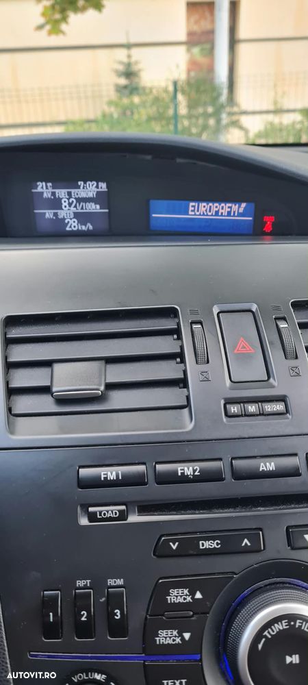 Mazda 3 1.6i CE - 9