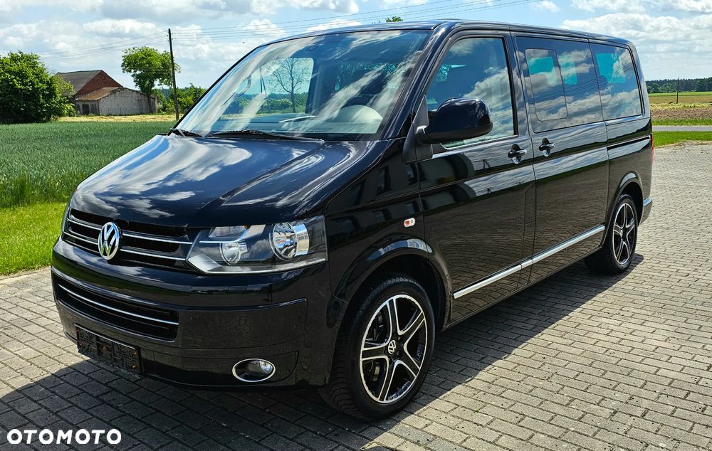 Volkswagen Multivan - 1