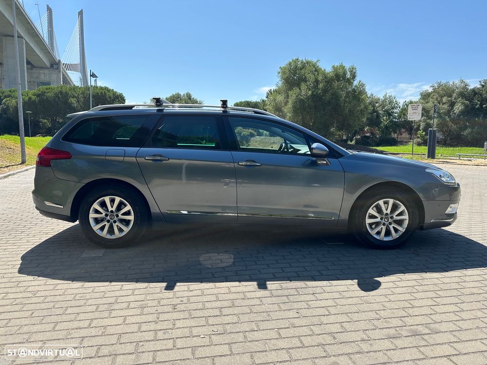 Citroën C5 Tourer 1.6 e-HDi Séduction Air.CMP6 - 4