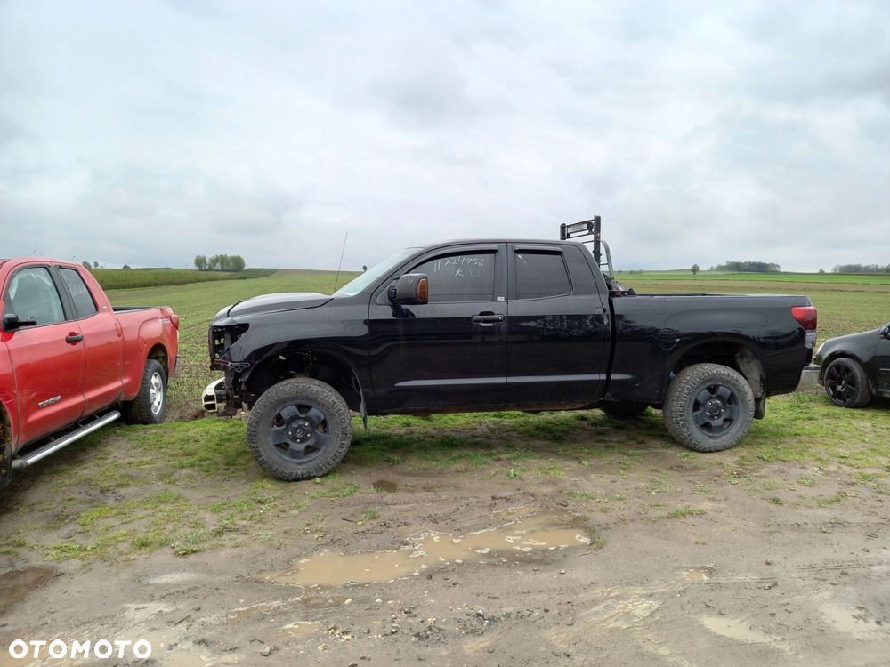 Toyota Tundra LAMPKA PODSUFITKI SCHOWEK PANEL - 8