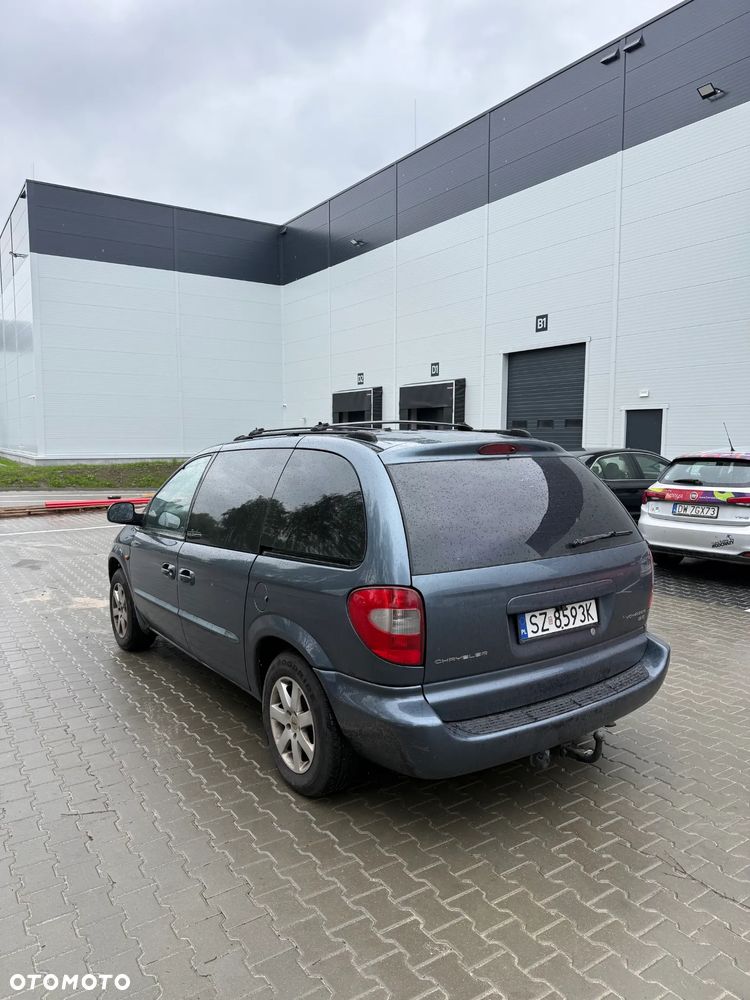 Chrysler Voyager 2.4 SE - 7