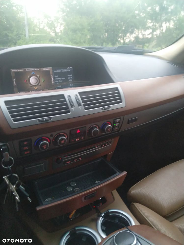 BMW Seria 7 - 5