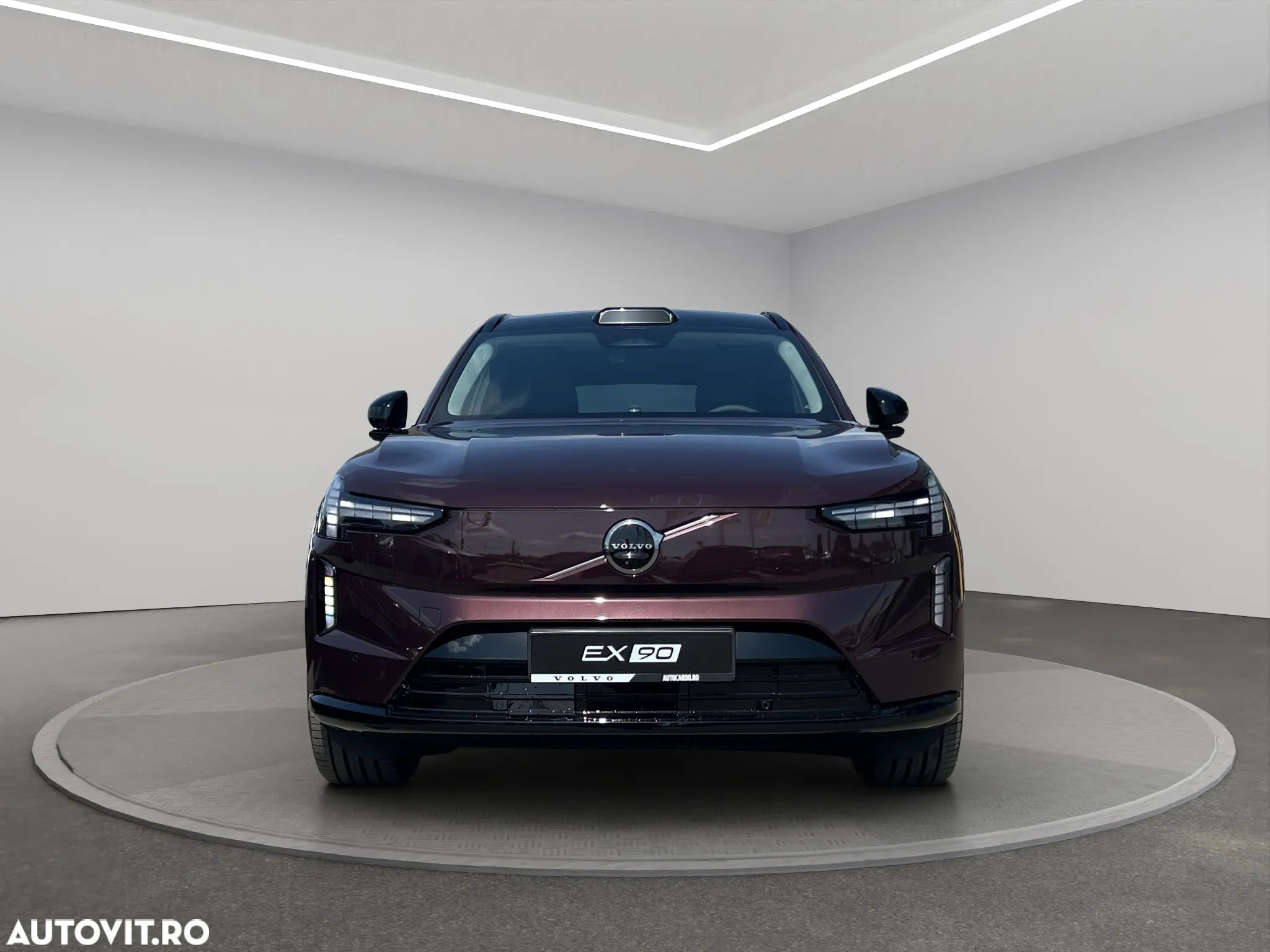 Volvo EX90 - 1