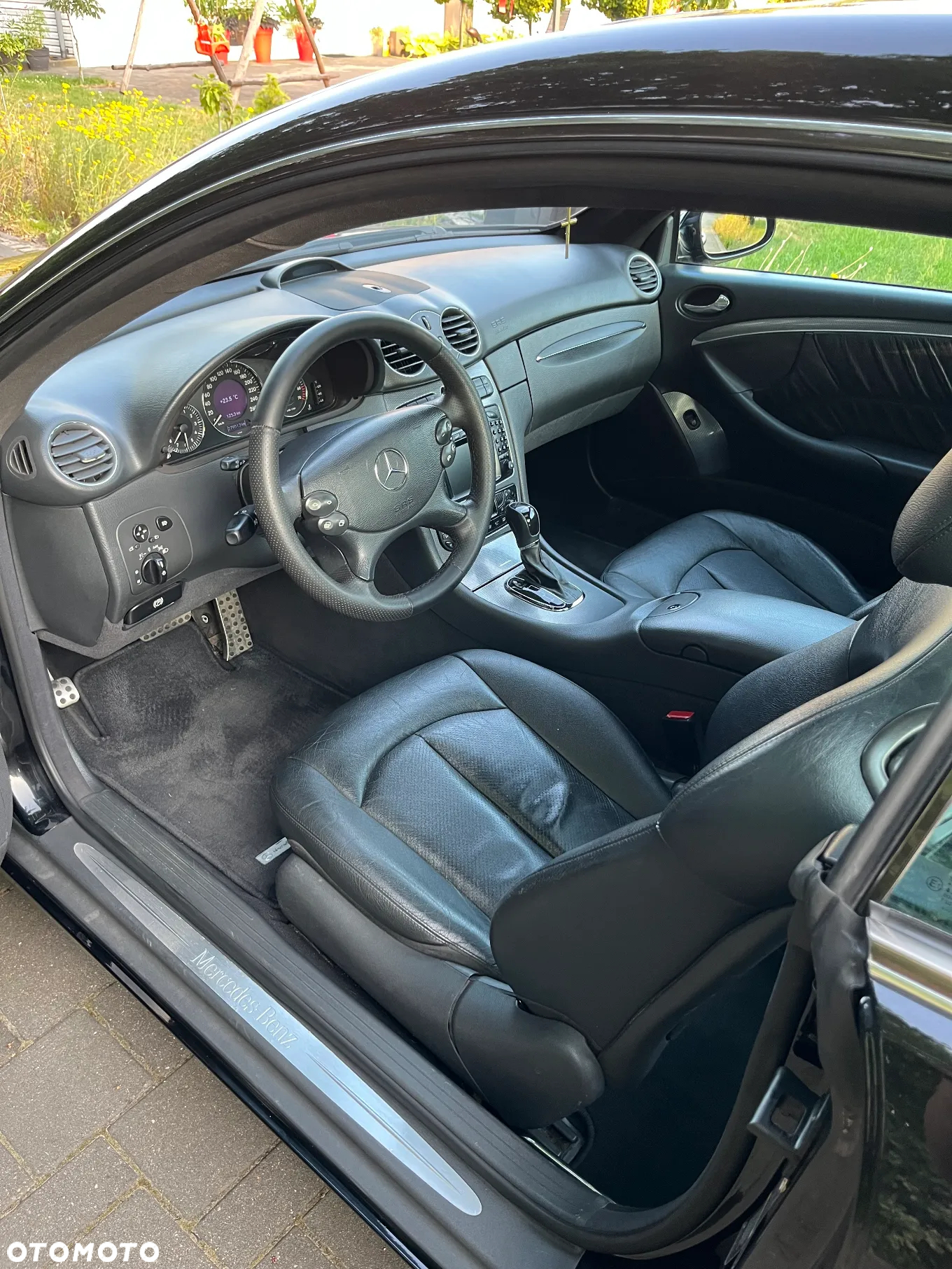 Mercedes-Benz CLK 320 - 2