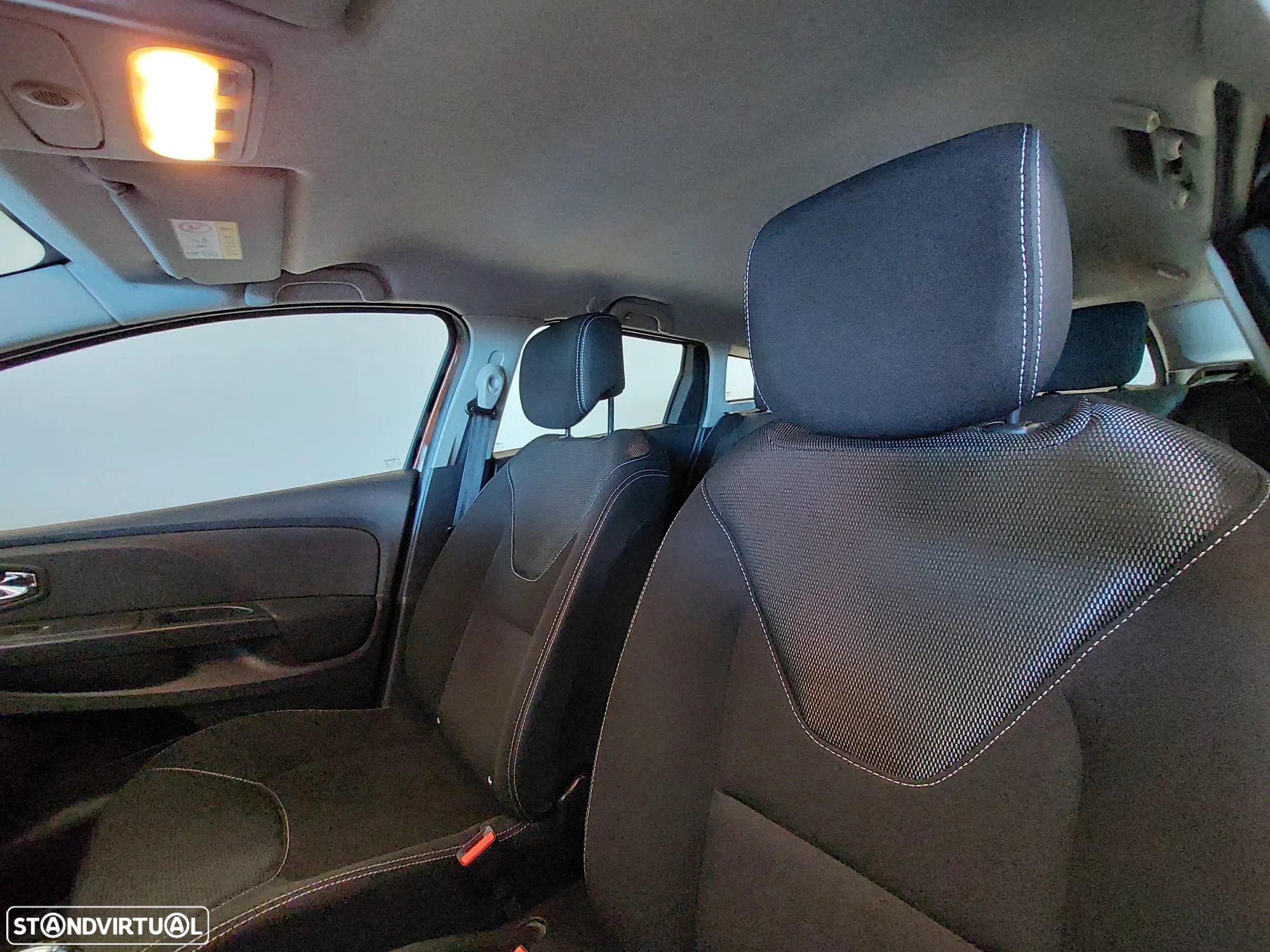 Renault Clio Sport Tourer 0.9 TCE Dynamique S - 7
