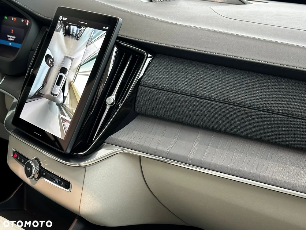 Volvo XC 90 T8 AWD Plug-In Hybrid Ultimate Bright 7os - 10