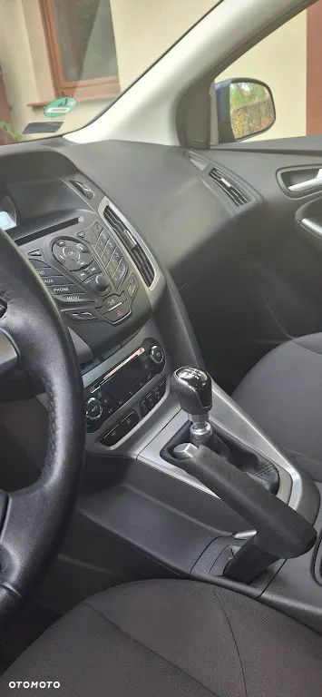 Ford Focus 1.6 EcoBoost Titanium - 11
