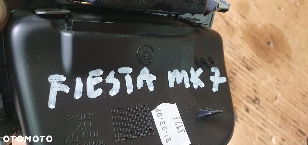 Panel nawiewu klimatyzacji klimy dekor półka tunelu Ford Fiesta MK7 8A6T-18C612-AG - 15