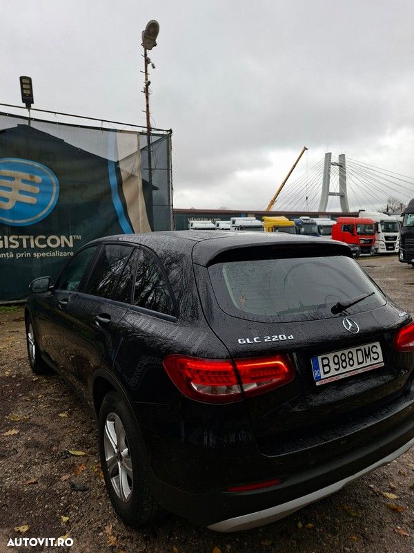 Mercedes-Benz GLC - 6