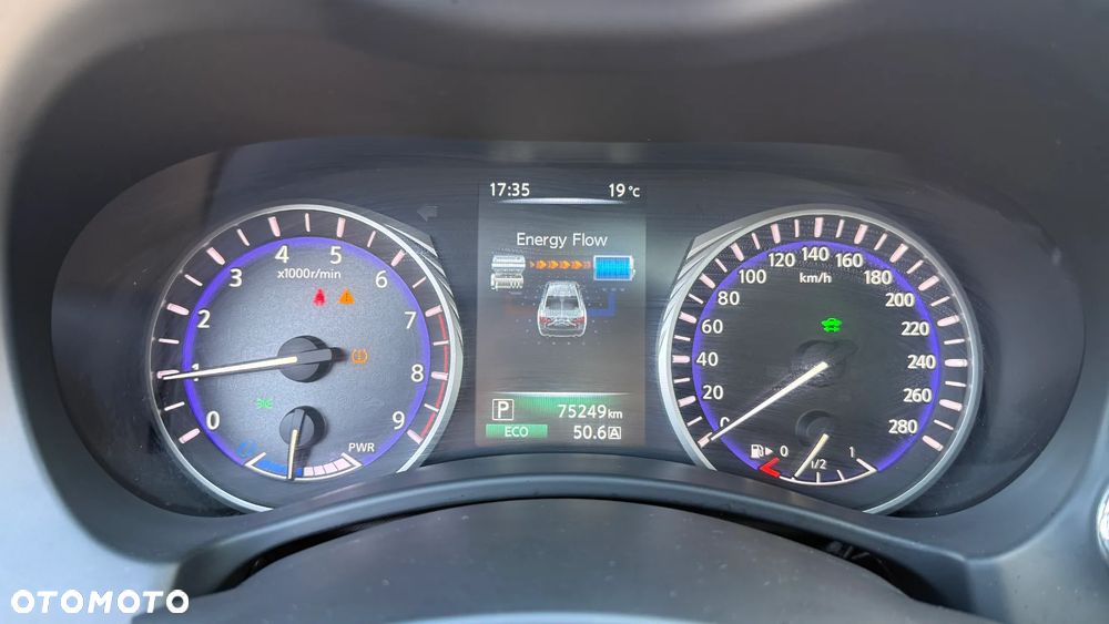Infiniti Q50 - 27