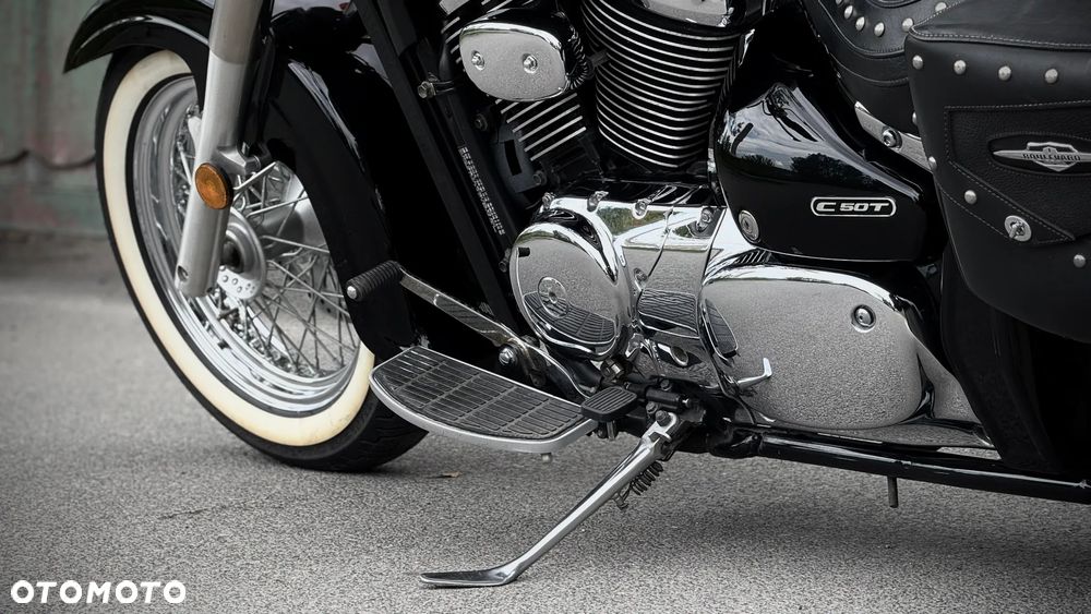 Suzuki Boulevard - 11