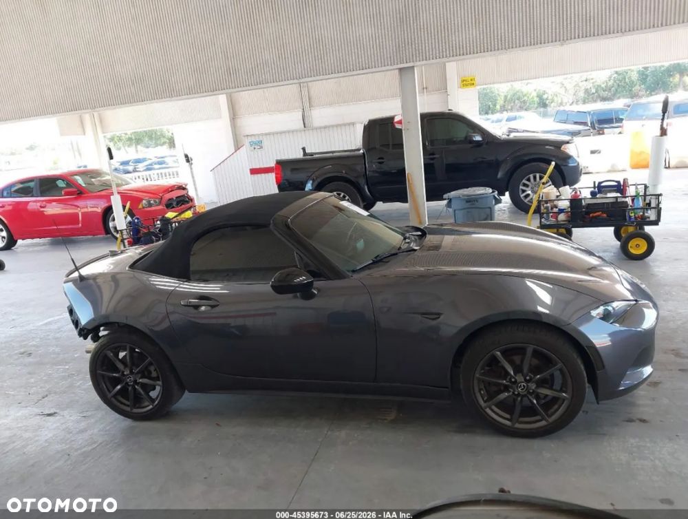 Mazda MX-5 SKYACTIV-G 184 Sports-Line - 8