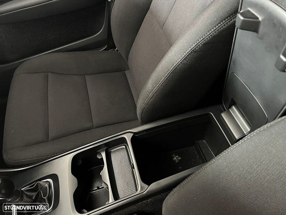 Volvo XC 40 2.0 D3 Momentum - 18