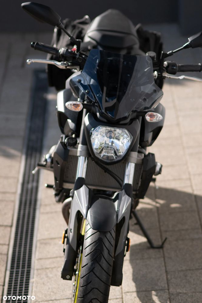 Yamaha MT - 2